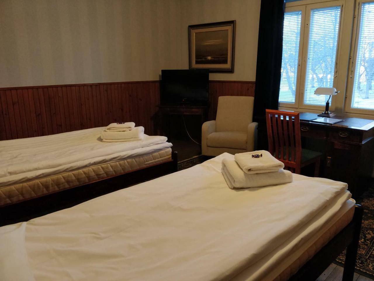 Hotel Gasthaus Pooki Uusikaupunki Zewnętrze zdjęcie